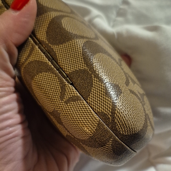 Coach Brown Sunglasses Case Damaged - Picture 5 of 9